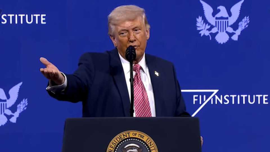 Trump coloca permanência dos EUA na Otan em dúvida e critica aliados por falta de apoio