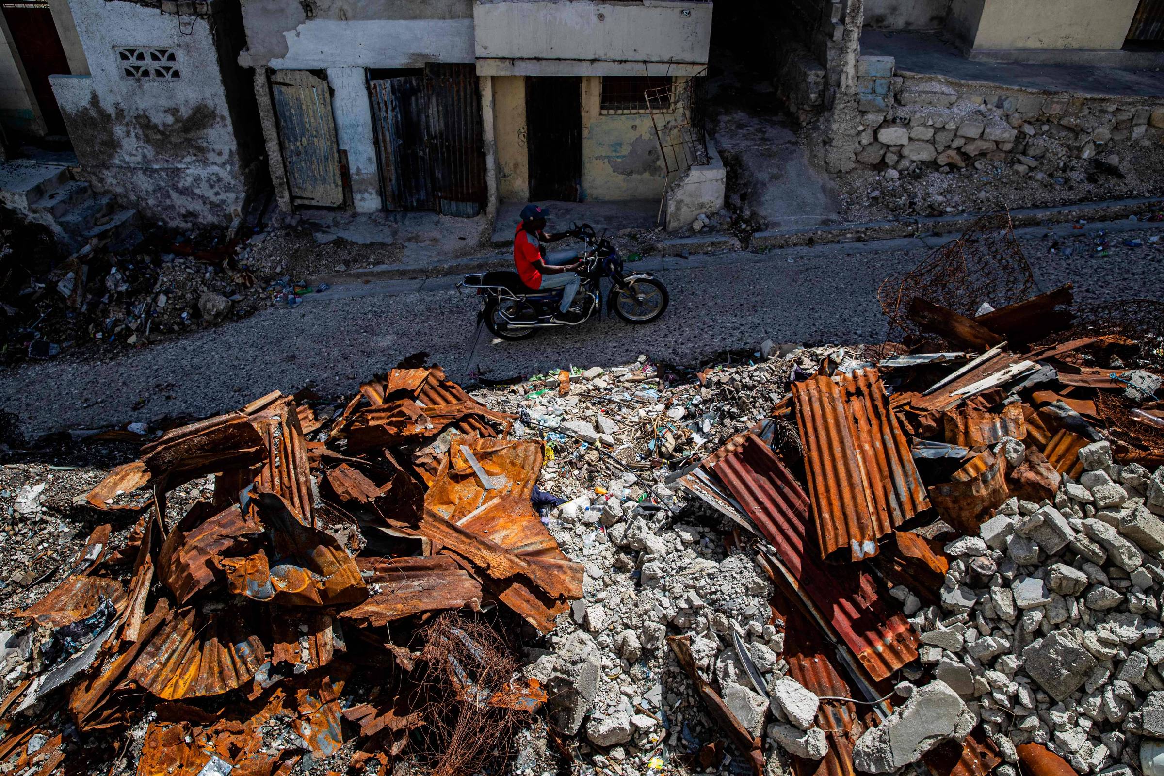 Mortes em ataque de gangue no Haiti sobem para ao menos 70, diz ONU