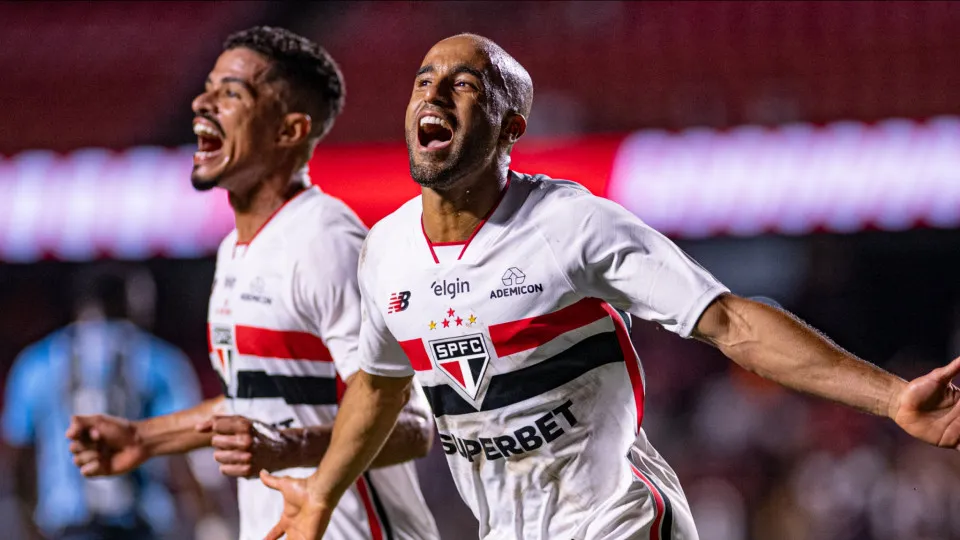 São Paulo vai a Salvador com desfalques importantes para encarar o Vitória